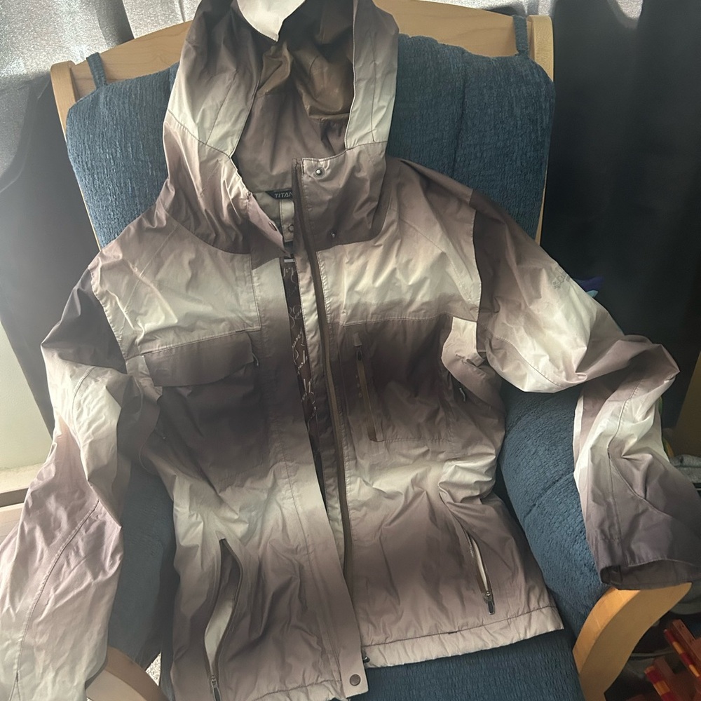 Columbia Titanium Ski Jacket -Large